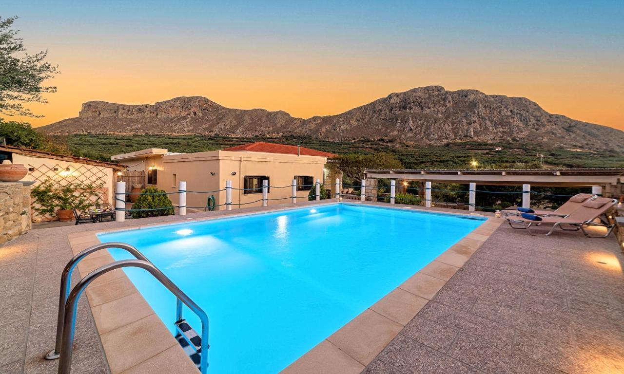 Cretan Kera Villa Heated Pool Luaran gambar